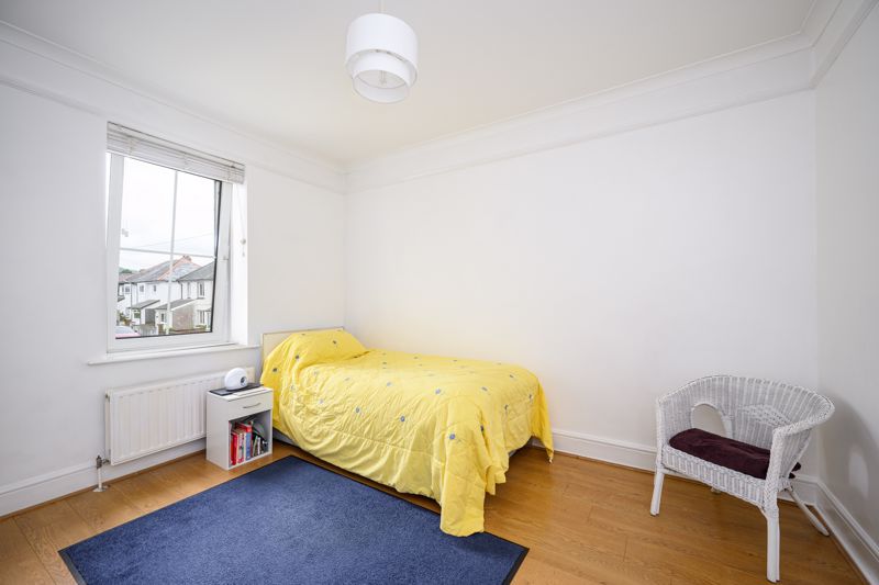 Bedroom- click for photo gallery